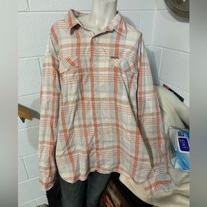 Columbia plaid shirt long sleeves can be rolled up. Size 2XL men’s